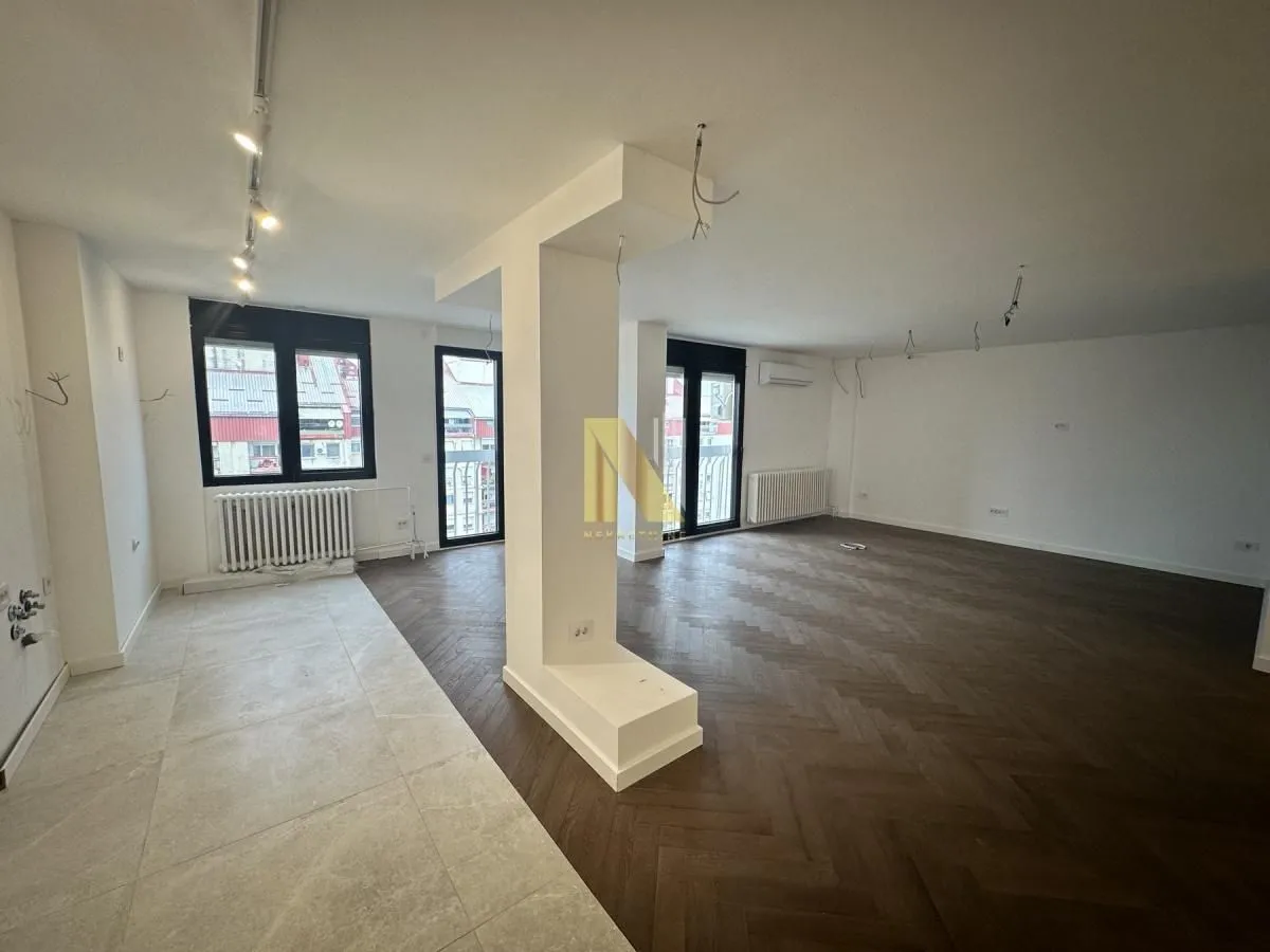 Prodaja, četvorosoban stan, 144m², Liman 4, Novi Sad Sve Podlokacije