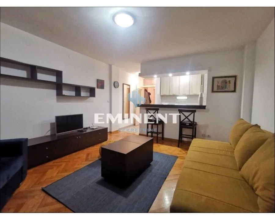 Rent, apartment, 33m², Stari Merkator, Novi Beograd Sve Podlokacije
