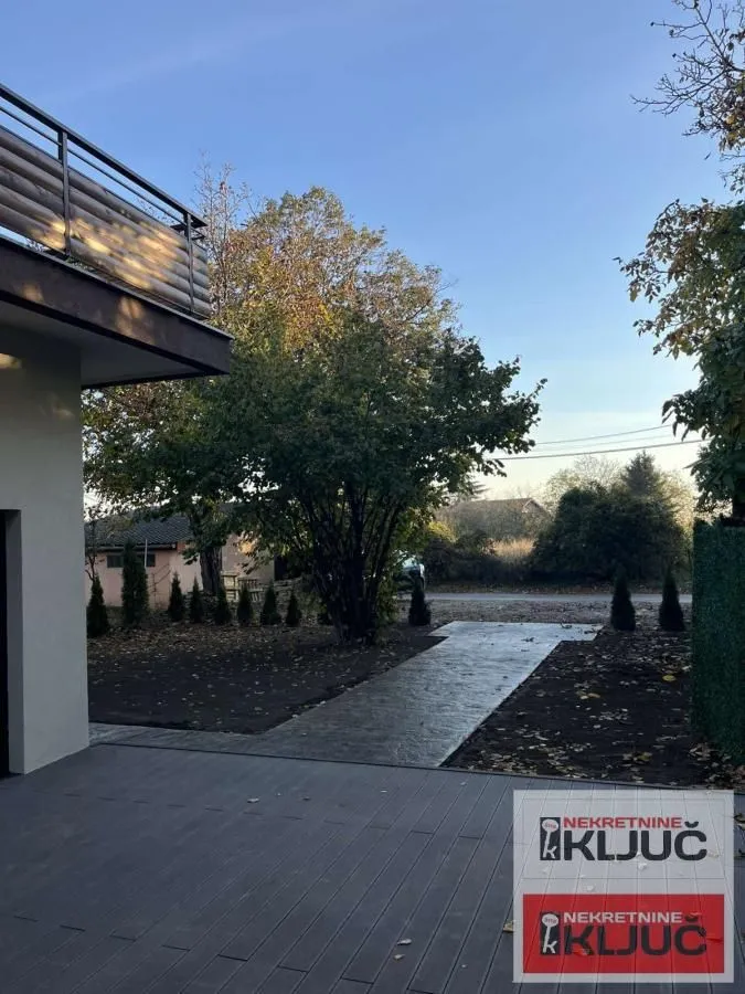 Izdavanje, kuća, 247m², Sremska Kamenica, Petrovaradin