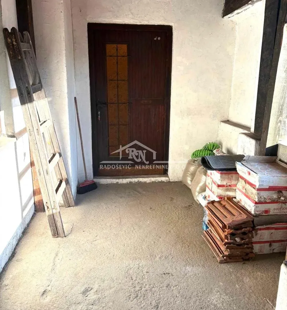 Prodaja, trosoban stan, 88m², Petlovo Brdo, Beograd