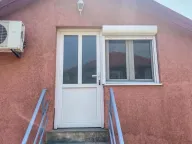 Izdavanje, jednosoban stan, 45m², Momišići, Podgorica