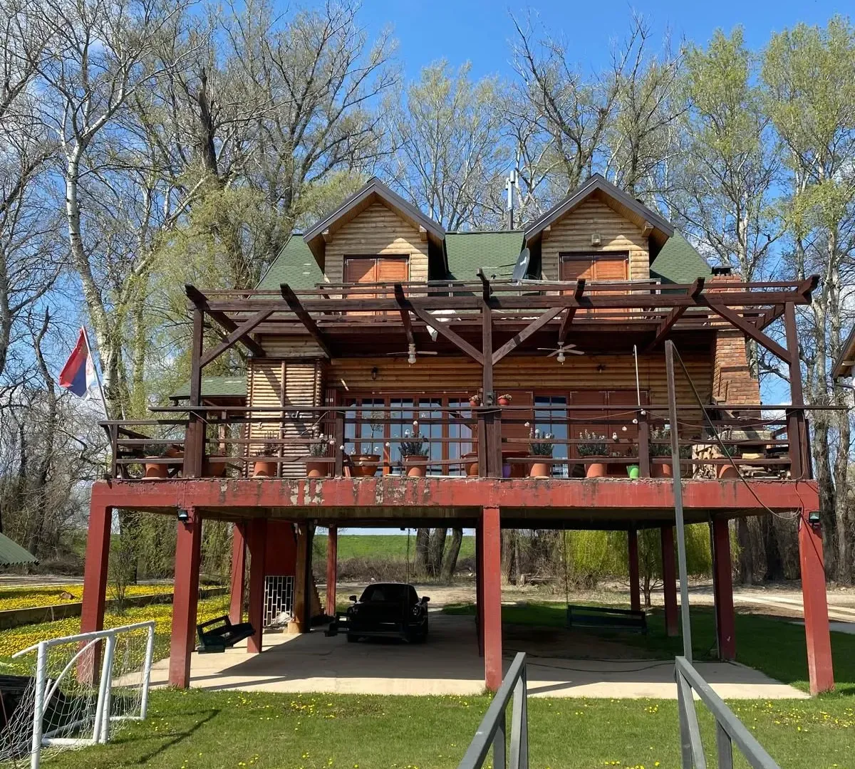 Rent, house, 200m², Surčin, Beograd