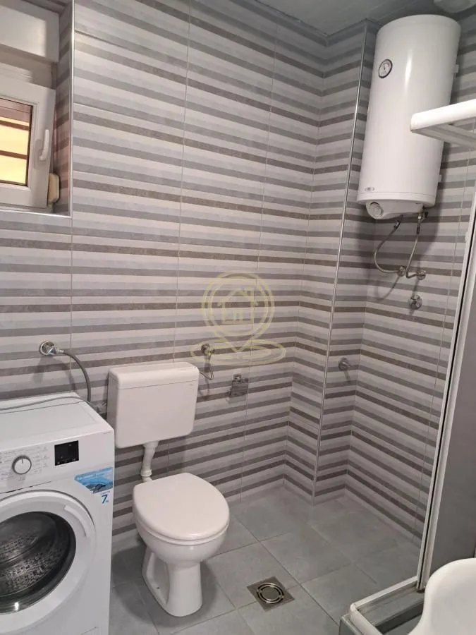 Prodaja, trosoban stan, 71m², Bulevar Oslobodjenja, Novi Sad Sve Podlokacije