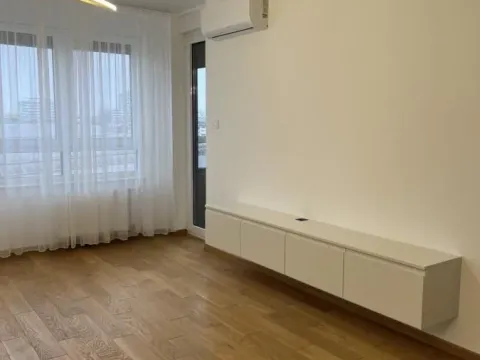 Rent, two bedroom apartment, 52m², Stari grad, Novi Sad - image 3