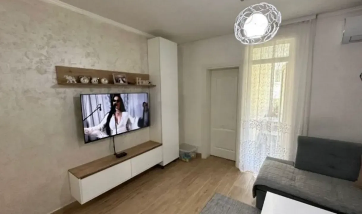 Sale, two bedroom apartment, 48m², Dobrota, Kotor