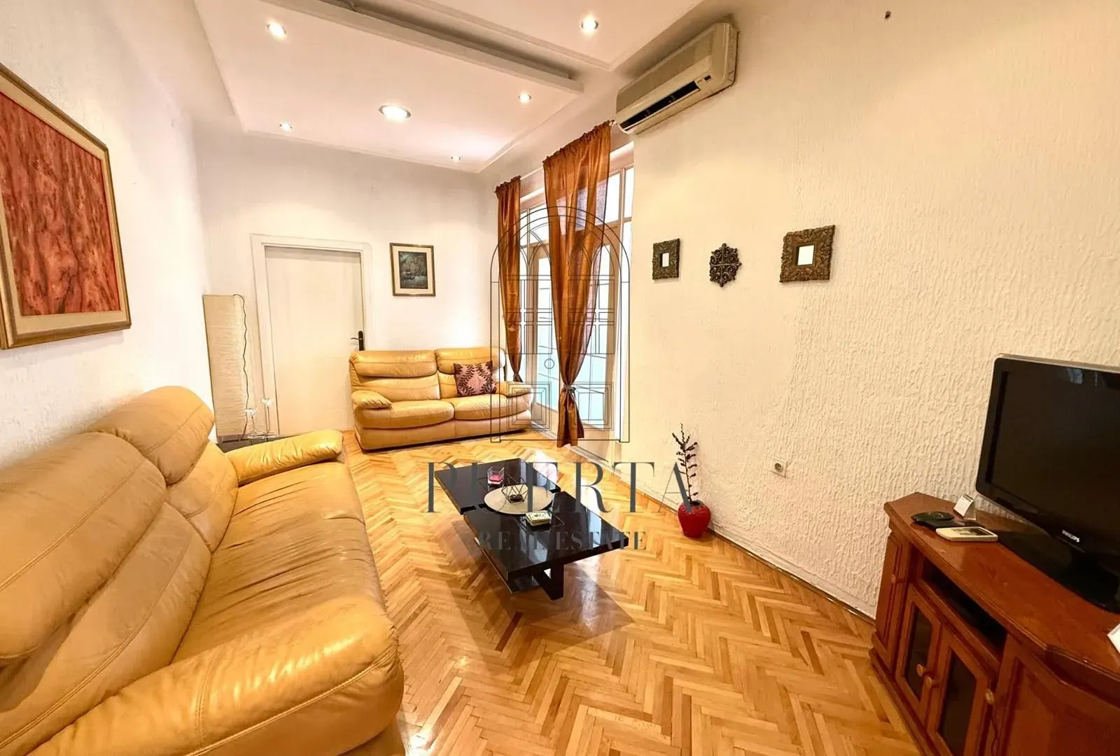 Rent, one bedroom apartment, 70m², Centar, Podgorica