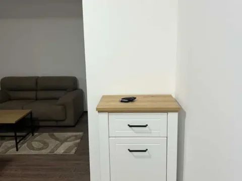 Izdavanje, jednosoban stan, 36m², Budva, Crna Gora - image 6