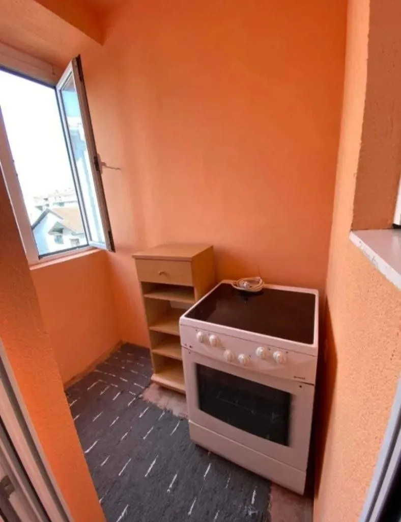 Rent, one bedroom apartment, 54m², Stari Aerodrom, Podgorica