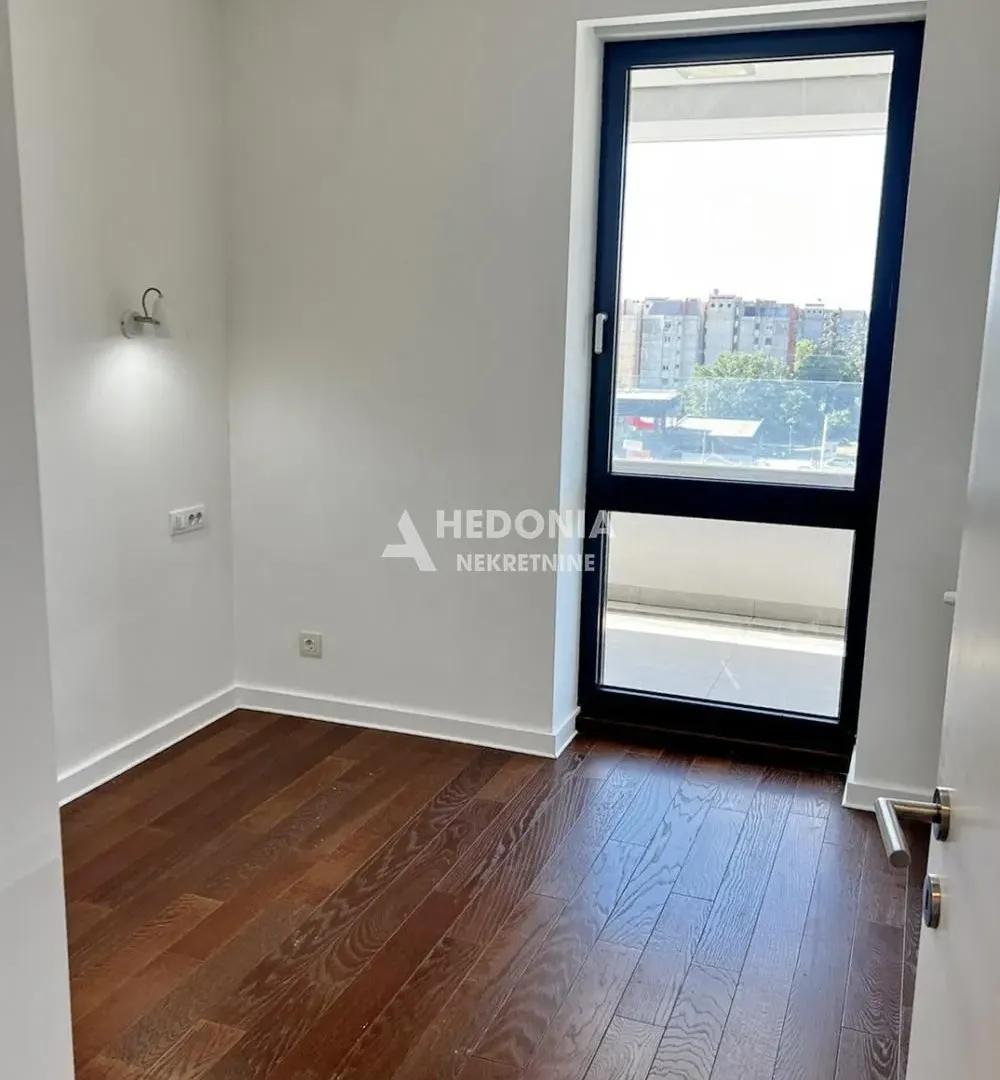 Sale, four bedroom apartment, 88m², Novi Beograd Sve Podlokacije, Beograd