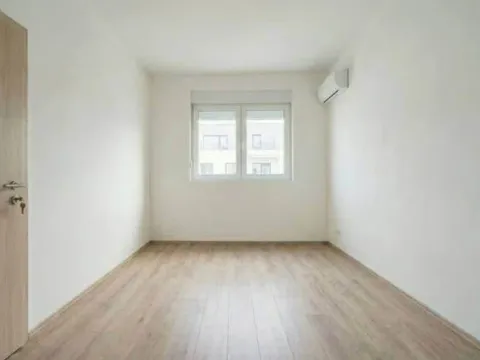 Sale, two bedroom apartment, 64m², Centar, Budva - image 4