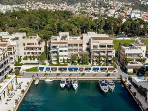 Prodaja, trosoban stan, 357m², Porto Montenegro, Tivat - image 35