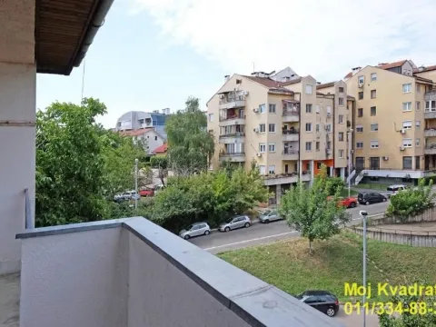 Prodaja, trosoban stan, 68m², Karaburma, Palilula Sve Podlokacije - image 11