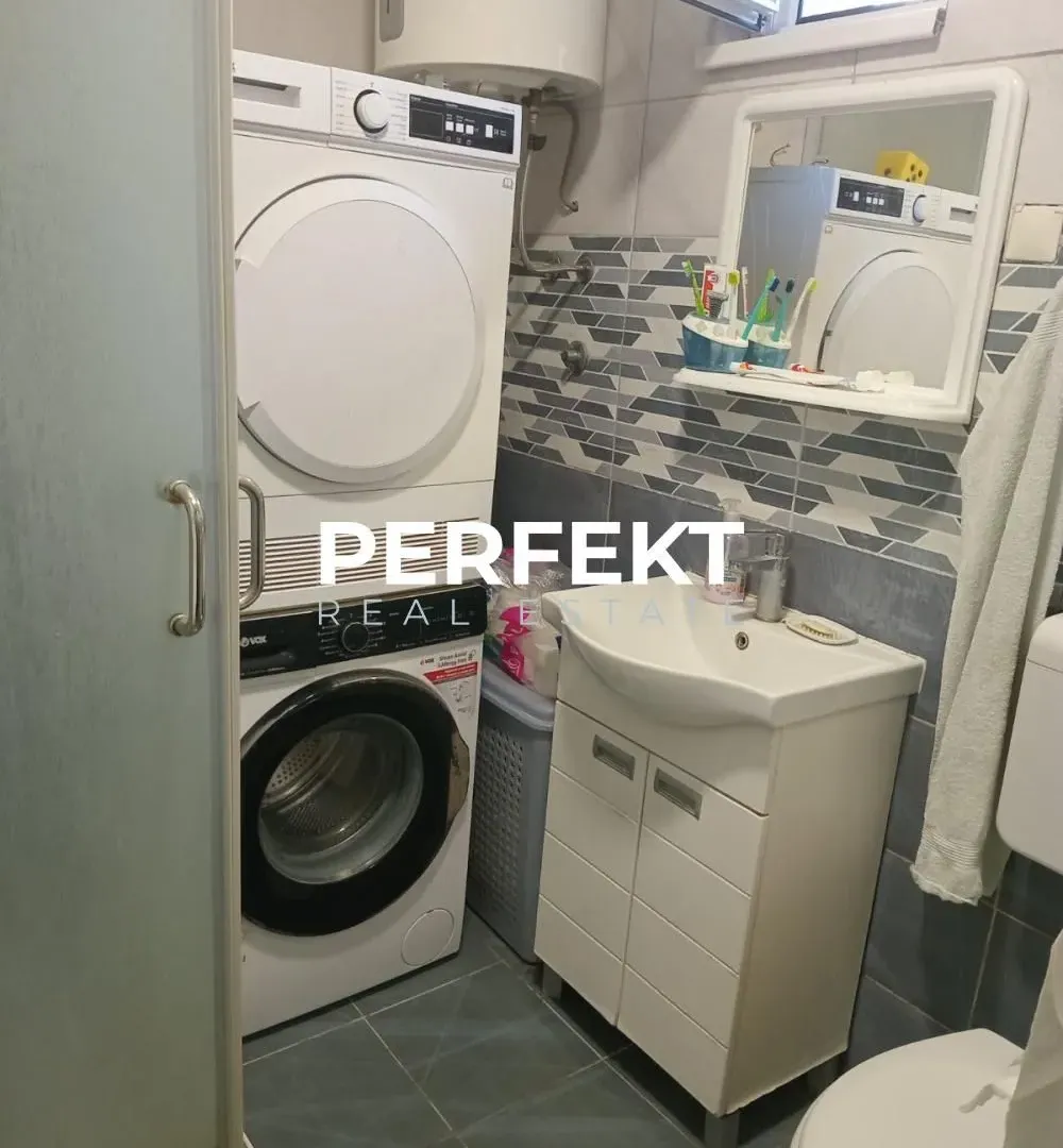 Sale, three bedroom apartment, 68m², Centar, Pančevo