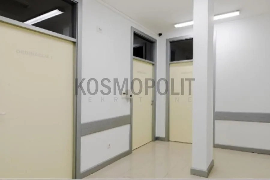 Sale, office space, 149m², Slavujev Venac, Zvezdara Sve Podlokacije