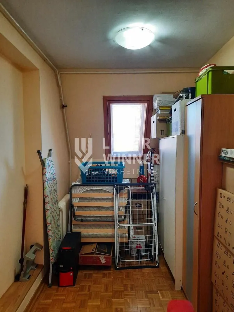 Sale, four bedroom apartment, 102m², Retenzija, Beograd