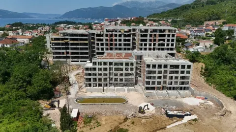 Prodaja, stan, 27m², Tivat, Crna Gora - image 2