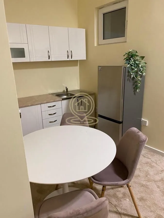 Rent, two bedroom apartment, 51m², Vračar Sve Podlokacije, Beograd