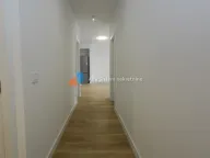 Izdavanje, stan, 78m², Savski Venac, Beograd - image 14