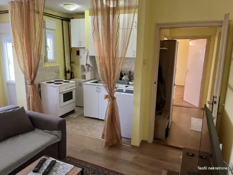 Rent, one bedroom apartment, 39m², Zemun Marije Bursać, Zemun Sve Podlokacije