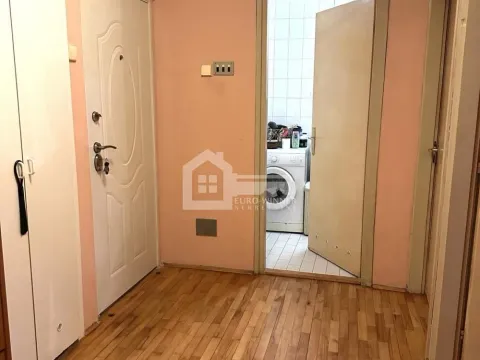 Prodaja, dvosoban stan, 75m², Karaburma, Palilula Sve Podlokacije - image 4