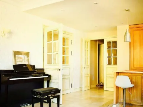 Prodaja, trosoban stan, 170m², Bečići, Budva - image 2