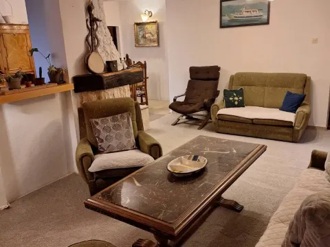 Rent, three bedroom apartment, 120m², Bečići, Budva - image 4