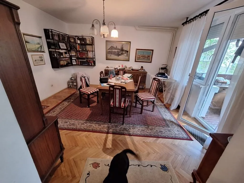 Prodaja, četvorosoban stan, 97m², Centar Sve Podlokacije, Beograd