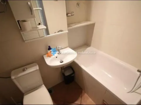 Izdavanje, poslovni prostor, 185m², Stari Grad, Beograd - image 19