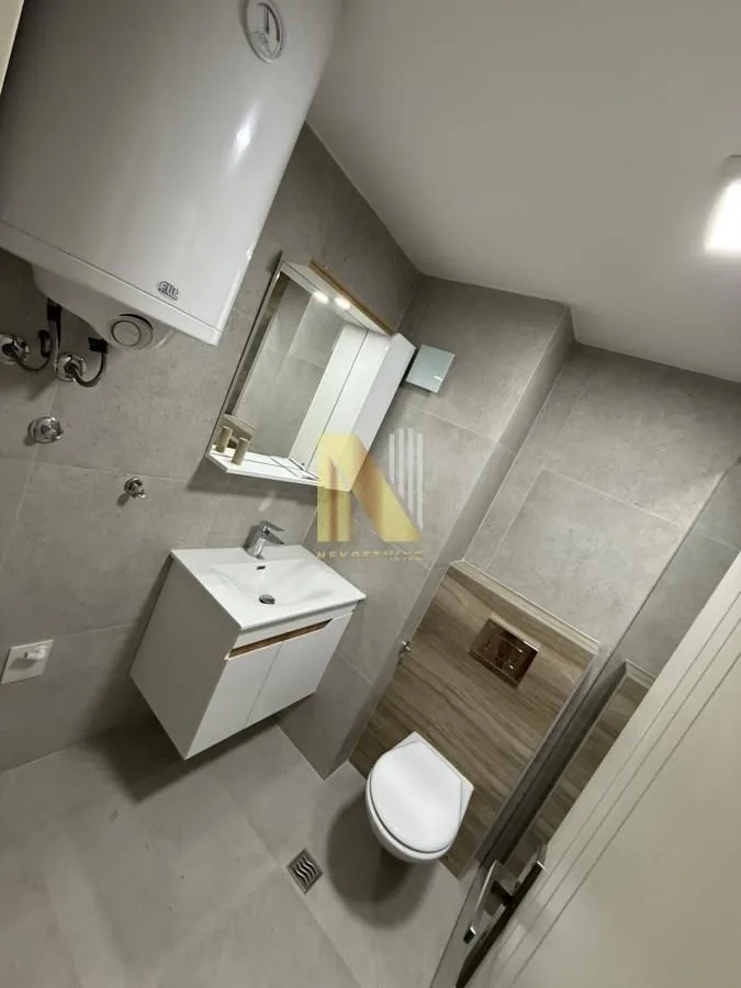 Izdavanje, jednosoban stan, 51m², Adamovićevo Naselje, Novi Sad Sve Podlokacije