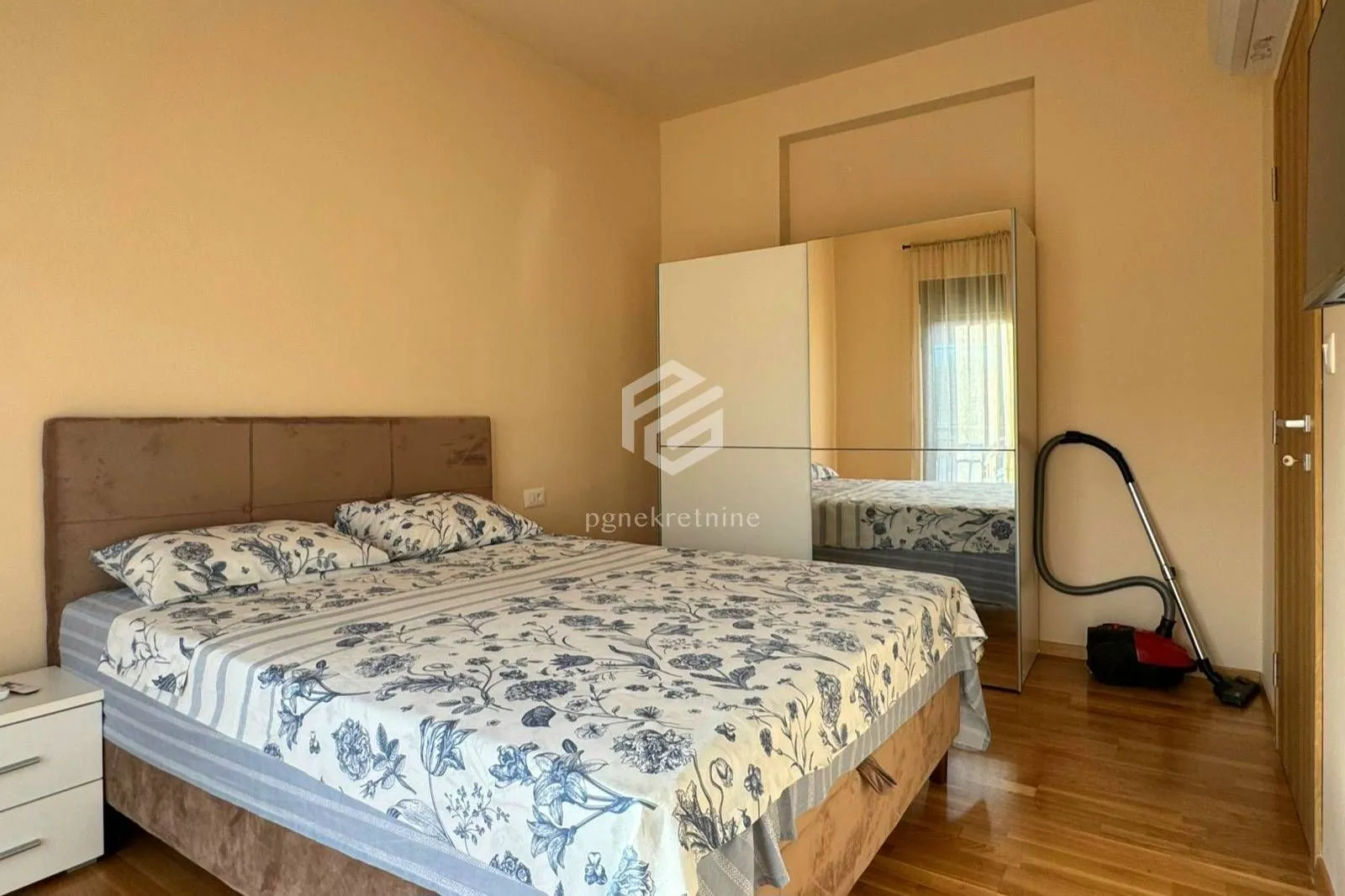 Rent, two bedroom apartment, 76m², Dalmatinska ulica, Podgorica
