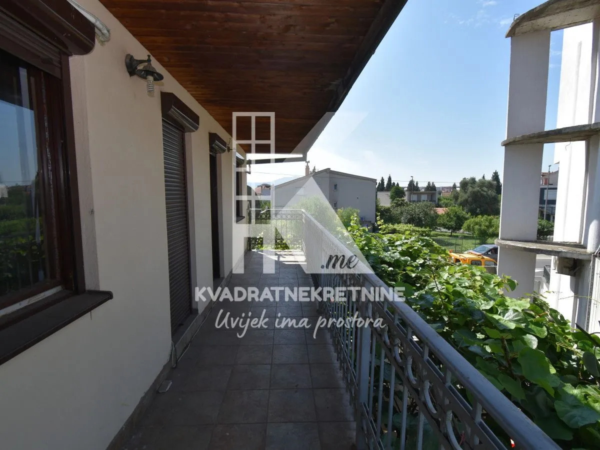 Rent, house, 340m², Masline, Podgorica