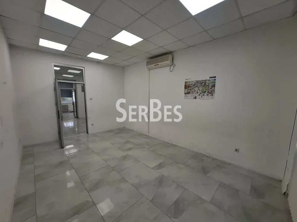 Rent, office space, 235m², Centar, Novi Sad