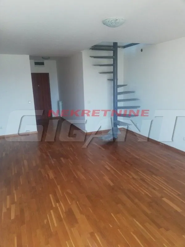Prodaja, trosoban stan, 90m², Zemun Meandri, Zemun Sve Podlokacije