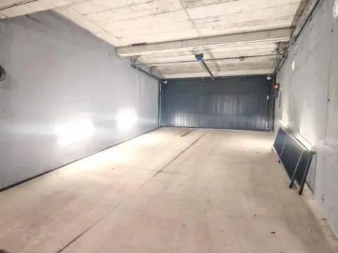 Prodaja, trosoban stan, 75m², Banovo Brdo, Beograd - image 21