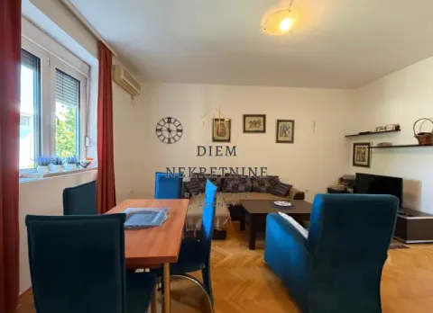 Rent, two bedroom apartment, 68m², Centar, Podgorica - image 3