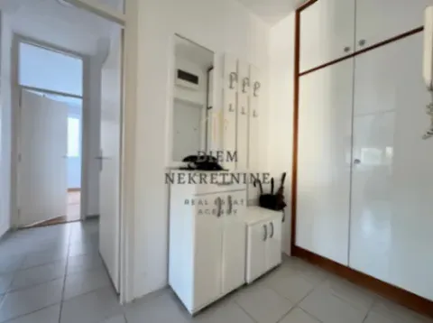 Izdavanje, dvosoban stan, 65m², Podgorica, Crna Gora - image 8