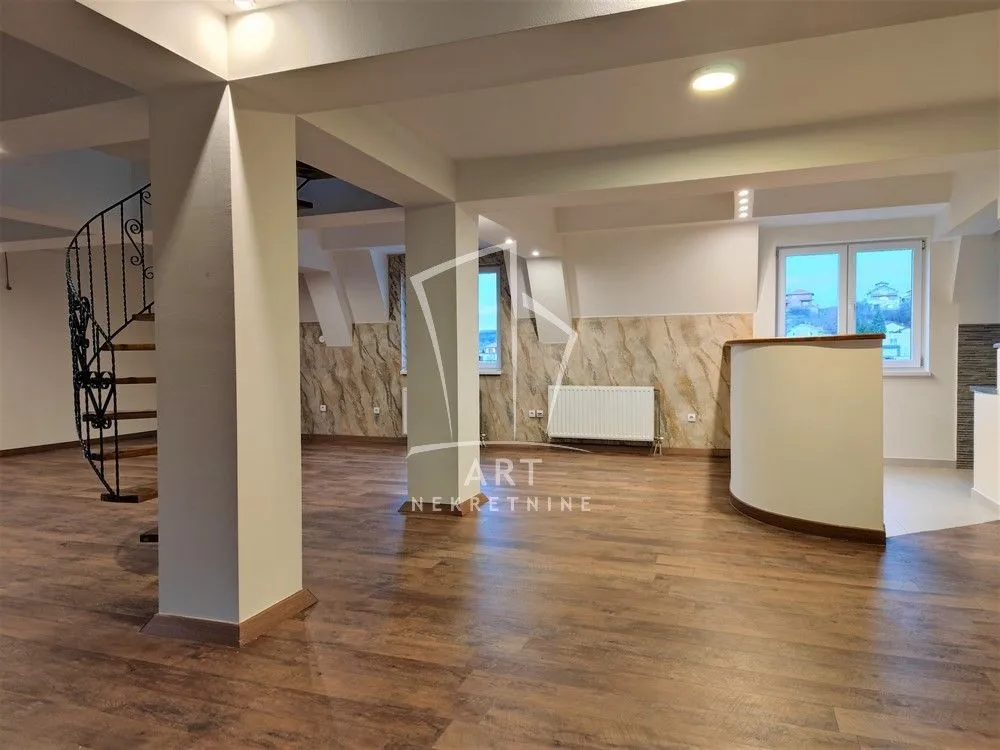 Sale, house, 600m², Višnjička Banja, Palilula Sve Podlokacije
