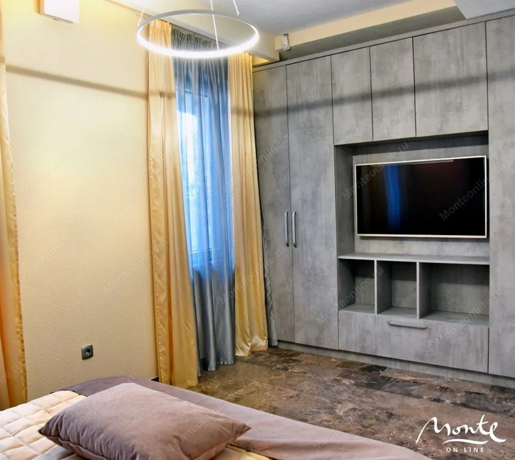 Sale, house, 382m², Stoliv, Kotor