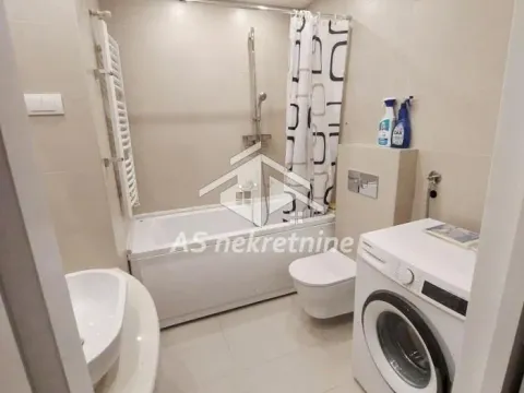 Izdavanje, trosoban stan, 58m², Zvezdara Sve Podlokacije, Beograd - image 20