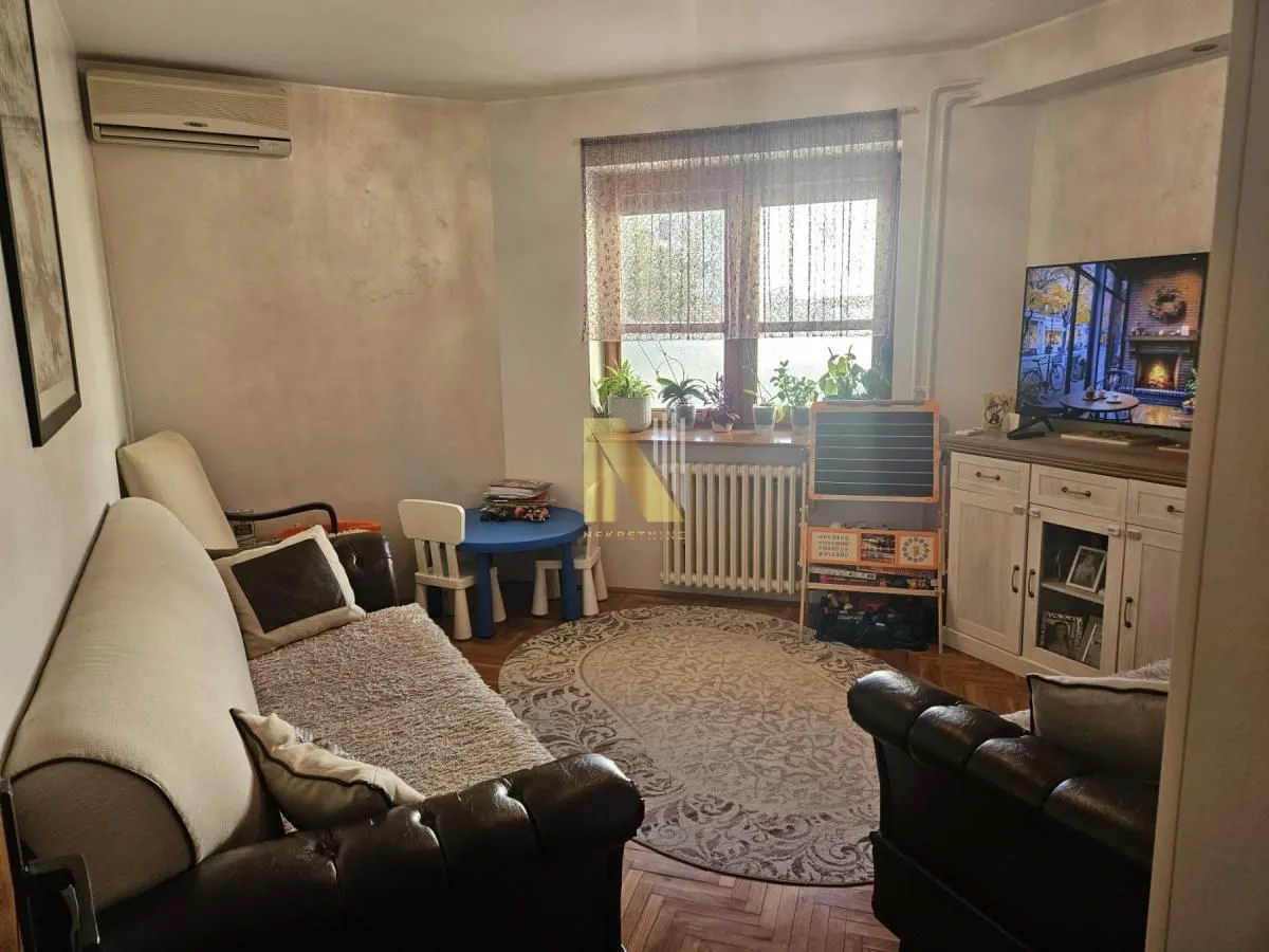 Prodaja, dvosoban stan, 40m², Socijalno, Novi Sad Sve Podlokacije