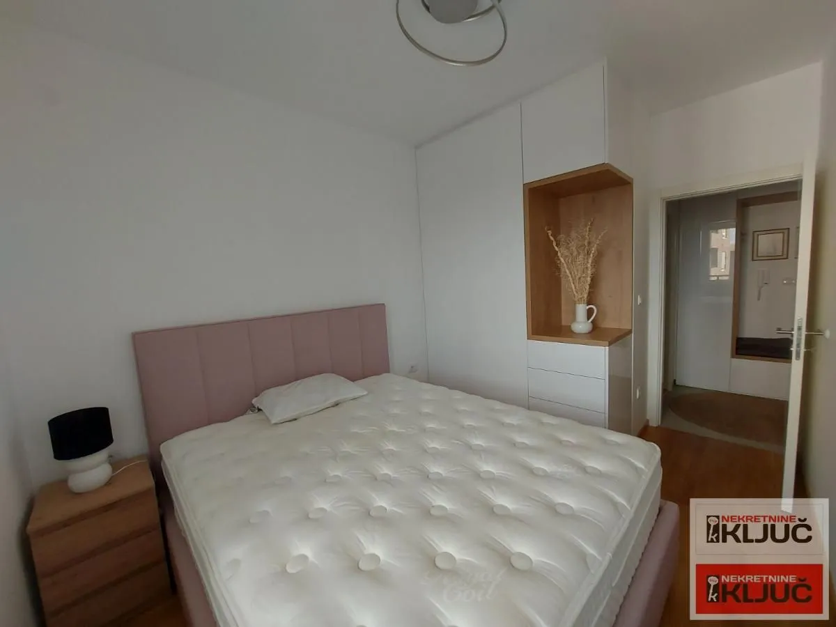 Izdavanje, dvosoban stan, 40m², Kej, Novi Sad Sve Podlokacije