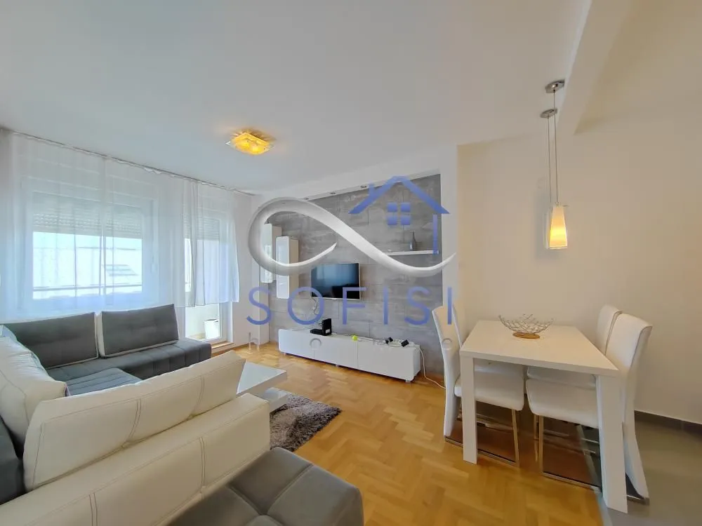 Prodaja, dvosoban stan, 39m², Grbavica, Novi Sad Sve Podlokacije