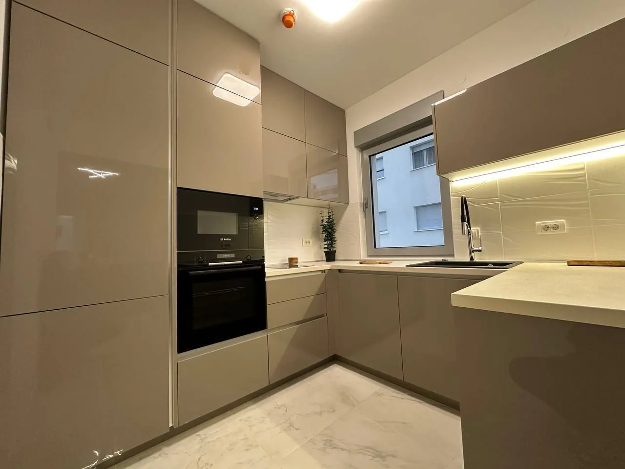 Sale, one bedroom apartment, 54m², Rozino, Budva