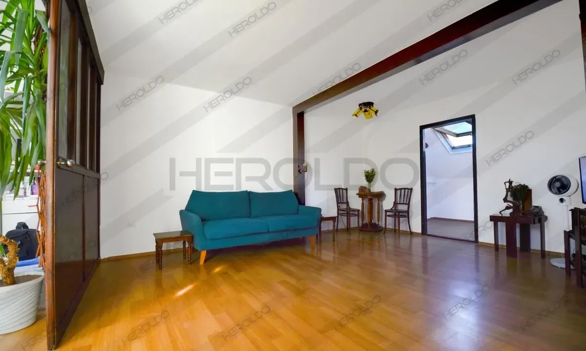 Prodaja, četvorosoban stan, 96m², Savski Venac, Beograd