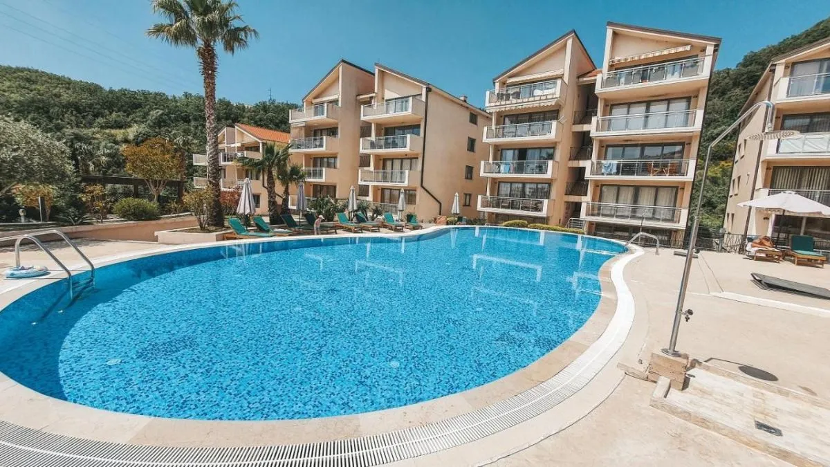 Prodaja, dvosoban stan, 57m², Pržno, Budva