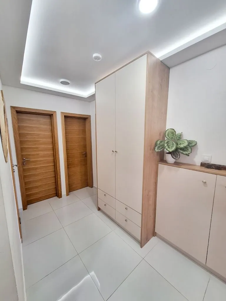 Prodaja, trosoban stan, 89m², Autobuska stanica, Podgorica