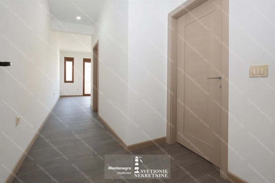 Prodaja, jednosoban stan, 45m², Kumbor, Herceg Novi