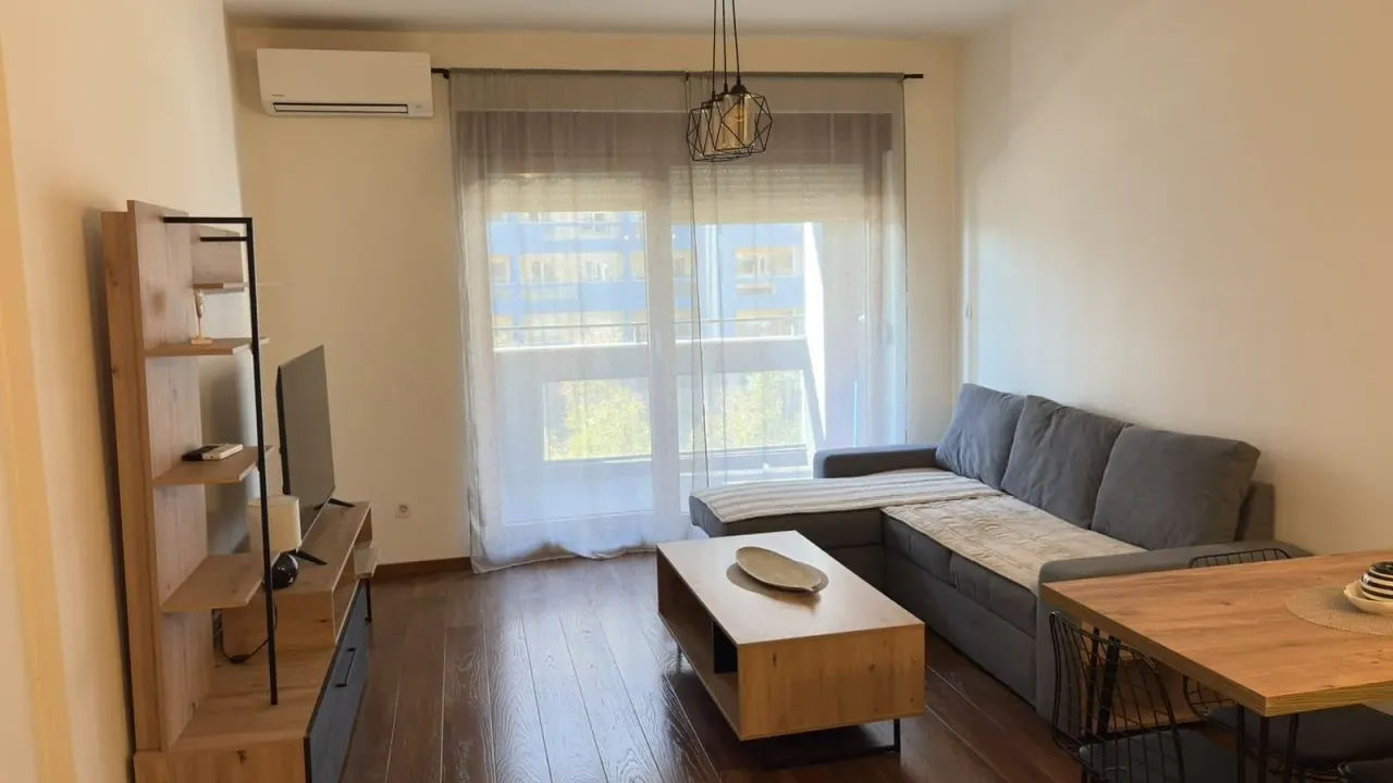 Rent, one bedroom apartment, 54m², Master Kvart, Podgorica