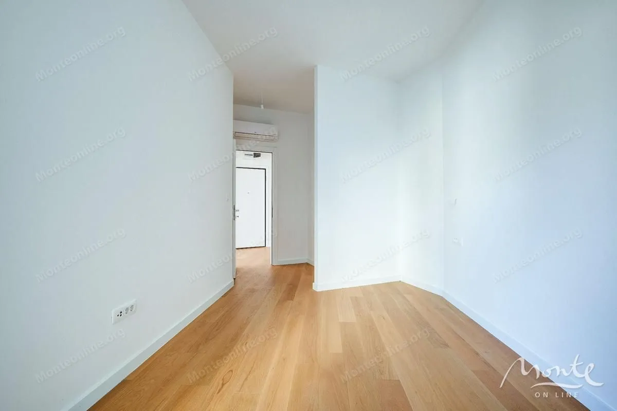 Sale, one bedroom apartment, 66m², Bečići, Budva
