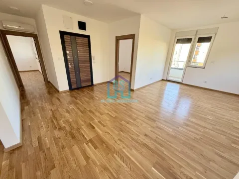 Prodaja, trosoban stan, 70m², Alibegovac, Petrovaradin - image 6